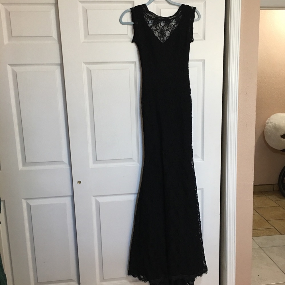Ana María Couture Black Lace Gown